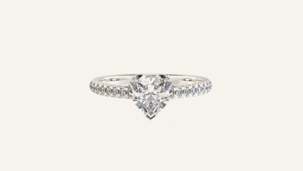 Heart Elegant Diamond Ring.gif
