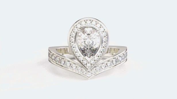 Pear Queen Diamond Ring
