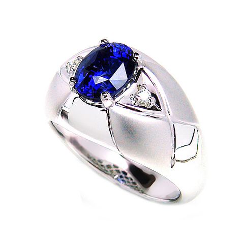 3.47 ct Blue Sapphire 600.jpg