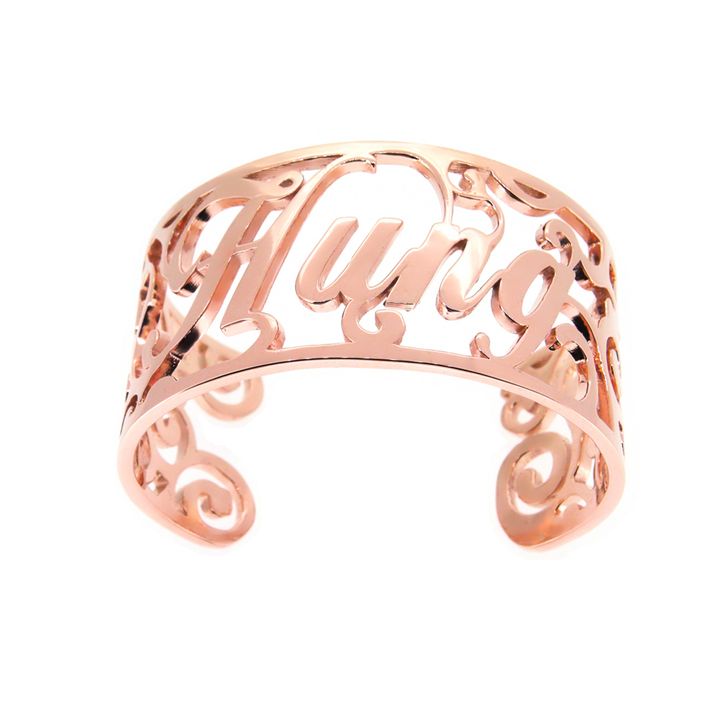 Hung Bracelet 1 1000.jpg