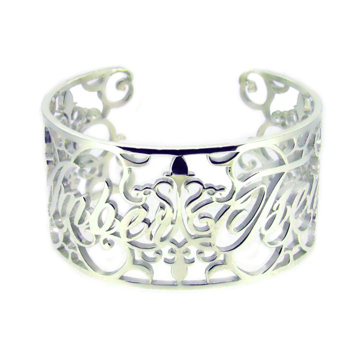Amber Jseng Bracelet 1 1000.jpg