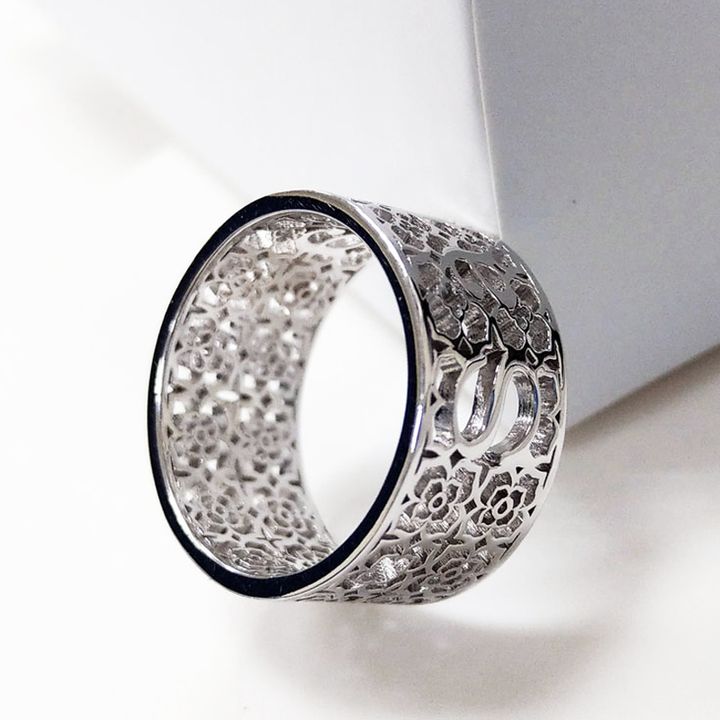 Sara Ring 1.jpg