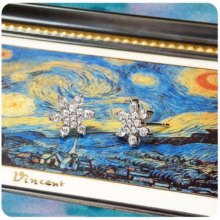 Star Earring 1.jpg