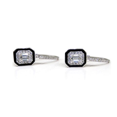 0.30 ct Emerald Cut Diamond Earring 1.jpg