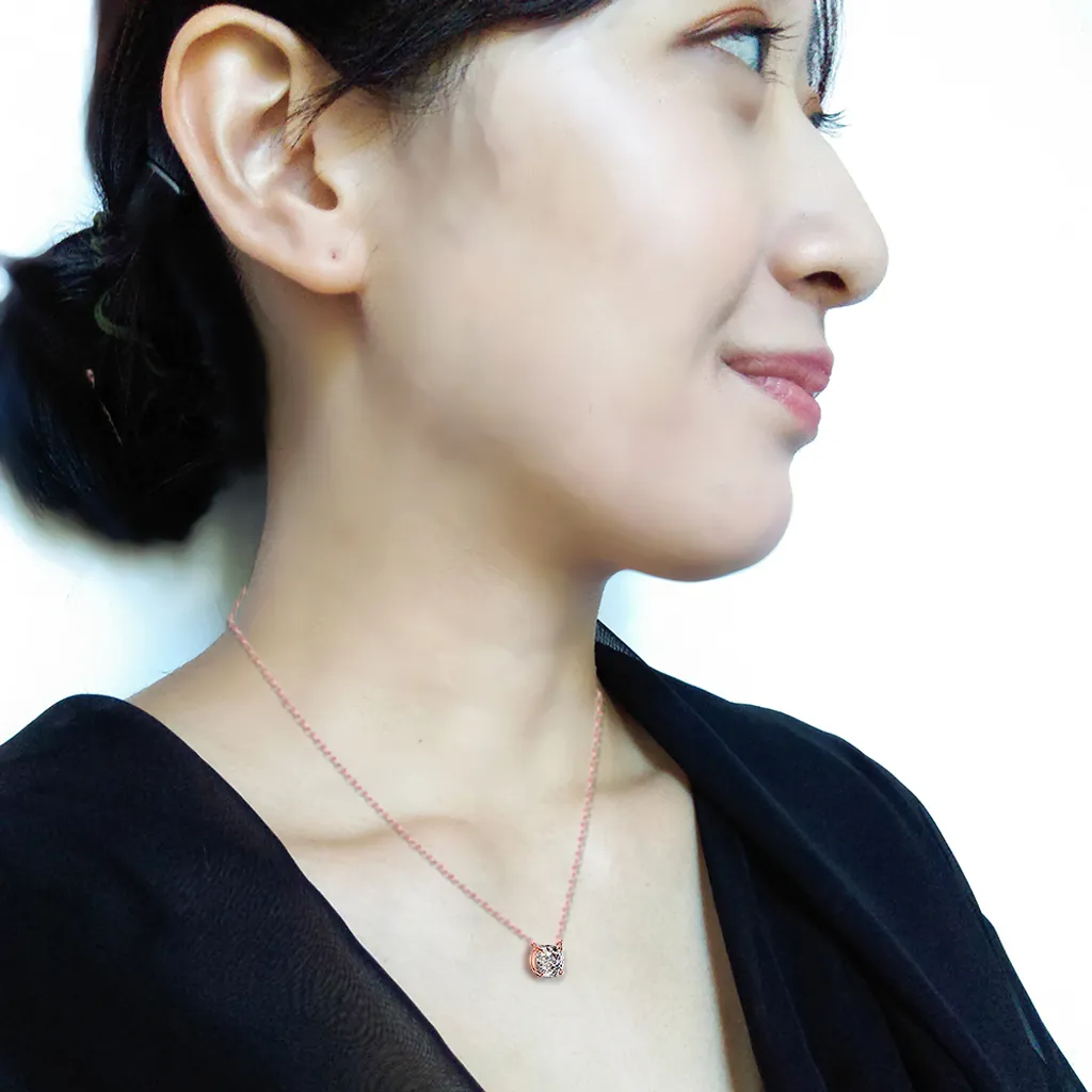 Cushion Solitaire Diamond Pendant with Model 2 OK.jpg