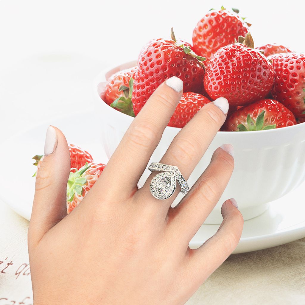 Pear Dynasty Diamond Ring with Hand Final