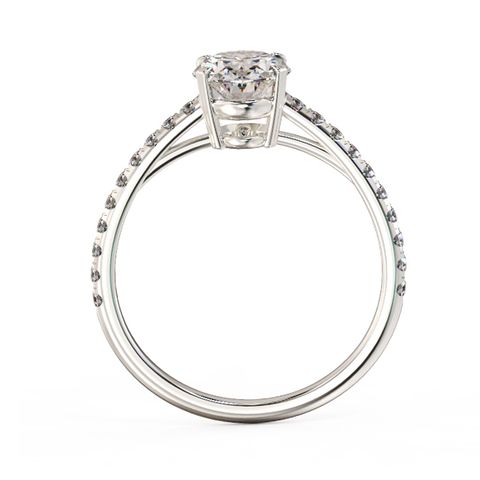 Oval Elegant Diamond Ring 2