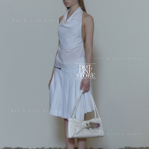 ★SCULPTOR★ Drape Backless Halter Top Coquette White SC24S2 現貨】SCULPTOR Drape Backless Halter Top Coquette – Dot