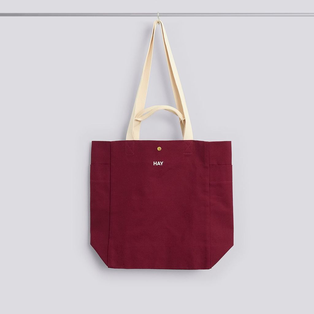 ae763-a602-af61_everyday-tote-bag-m-burgundy_gb_1220x1220_brandvariant