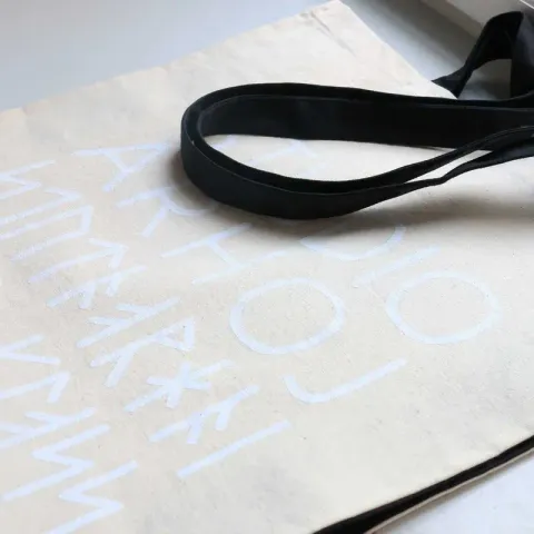 tote_1_800x