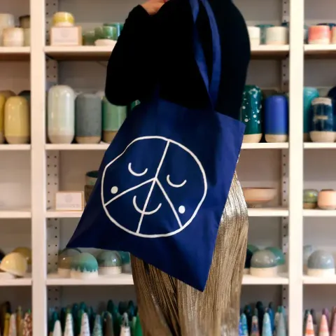 tote_blue3_800x