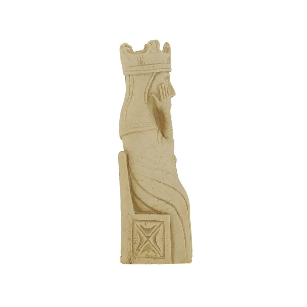 r38580_3_lewis_queen_replica