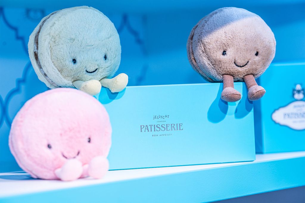 resized-jellycat-macaron