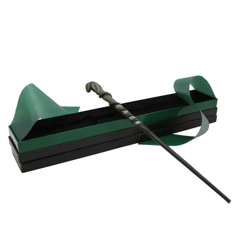 2000002858_SlytherinMascot_TraitsWand_A