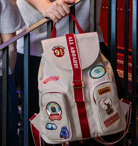 Travel_Lifestyle_HEBackpack1_afbdc59c-576f-4bce-a701-ec82805ba0c7