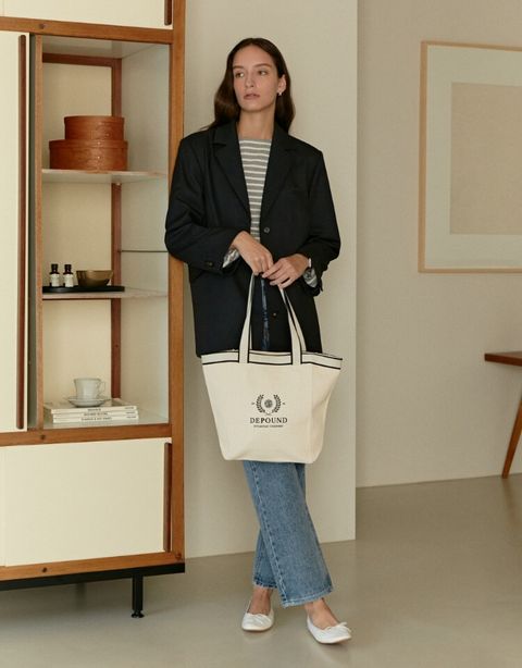 d4fb0c8e5155f33e2270a7d00e77d8b8