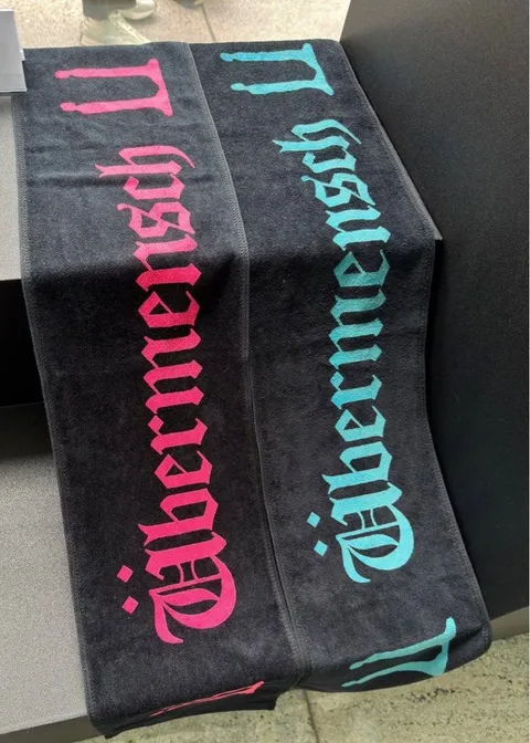 authentic_licensed_merchandise_1759744813_1476d217_progressive