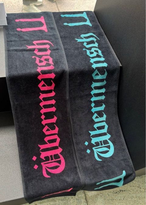 authentic_licensed_merchandise_1759744813_1476d217_progressive