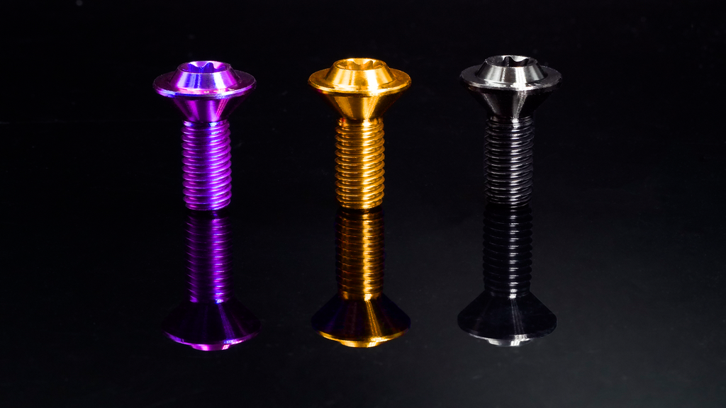 M8x20-1.25-F皿型-2.png