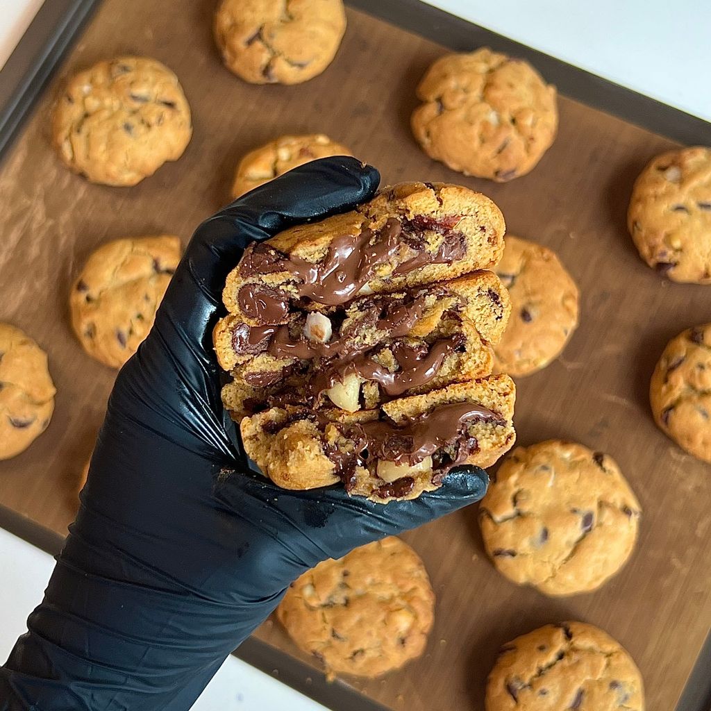 94A5A820-E3CC-4475-8144-1E0F87142617