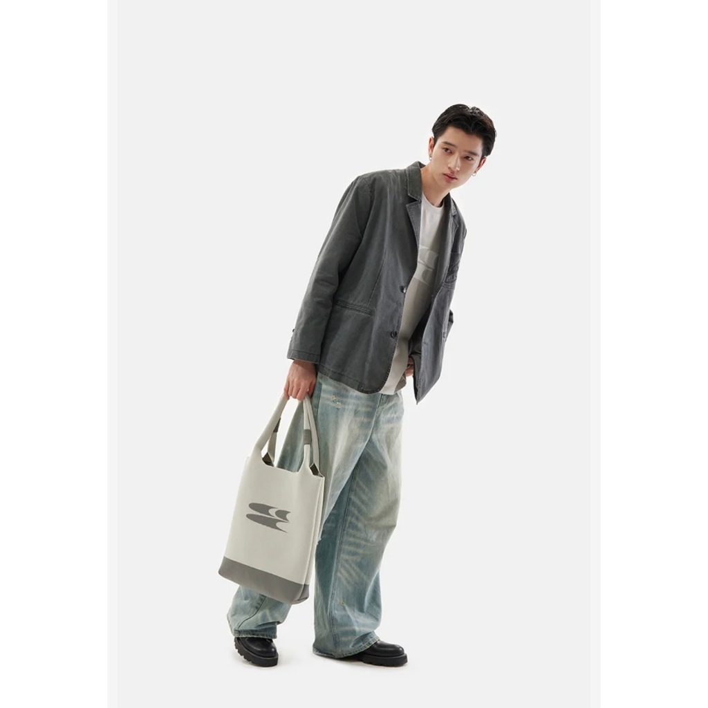 tw-11134207-7rasf-m20uvk7gvjid3a