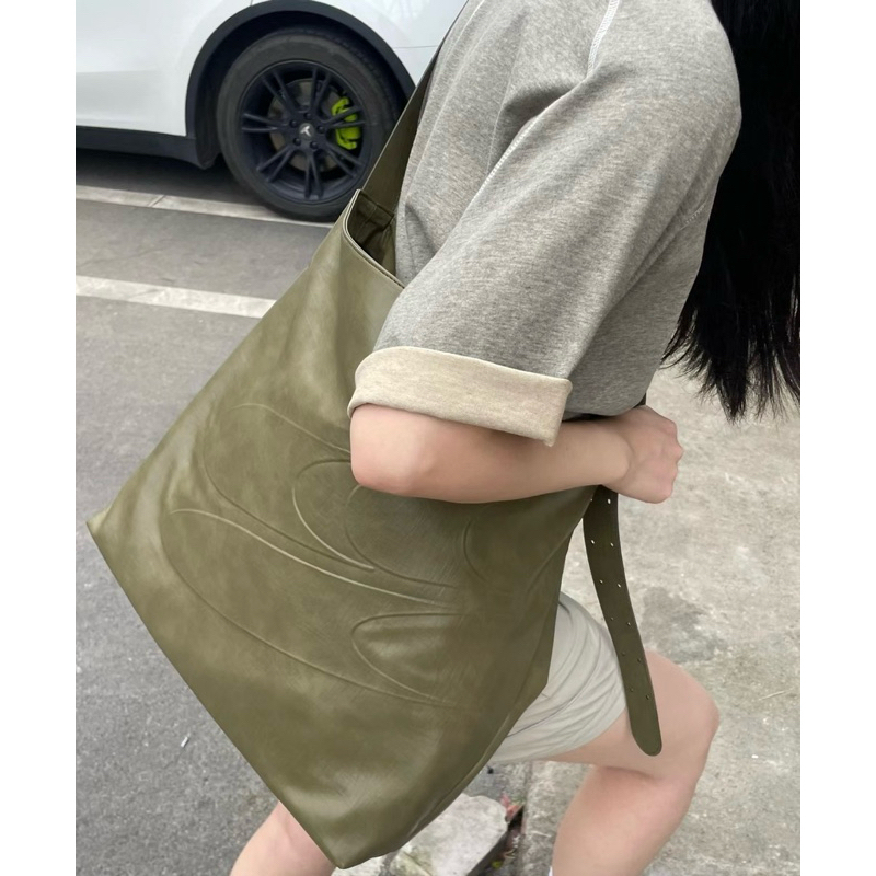 tw-11134207-7r98r-lxmf08rf13cga6