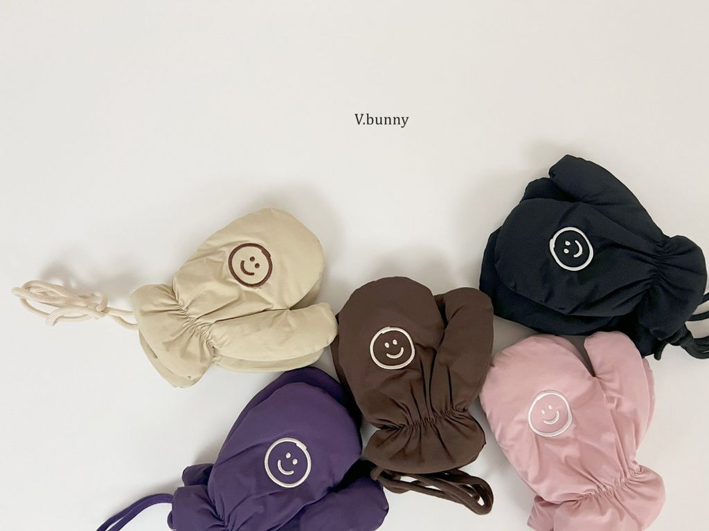 d1c1d3f6cla5fe563174bb152040c37f