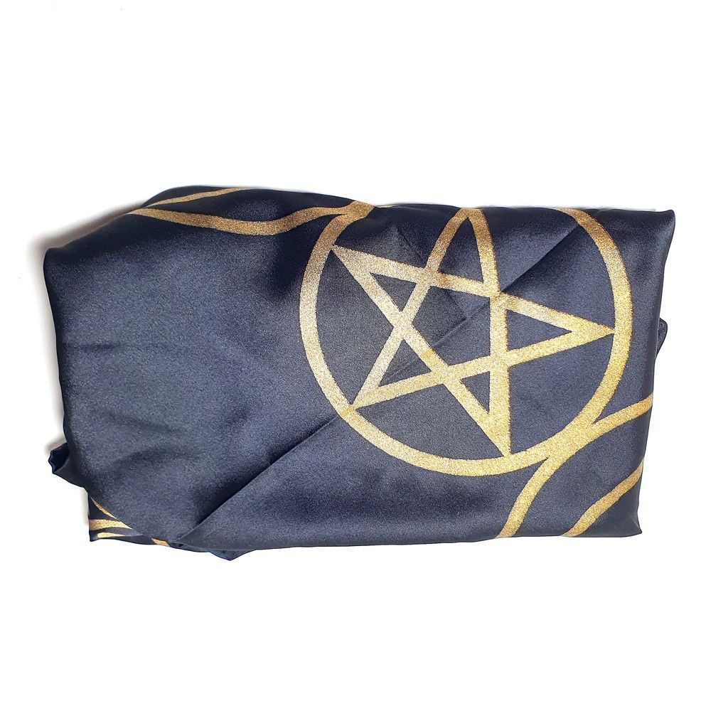 EAC10147 Triple Moon Pentagram Altar Cloth 03