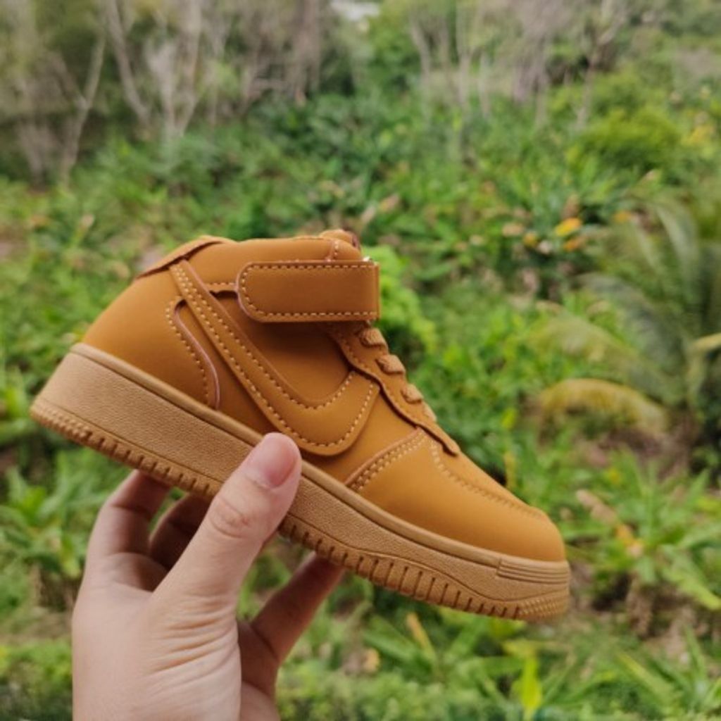 HIGH CUT NIKE FASHION (BROWN) - NO BOX