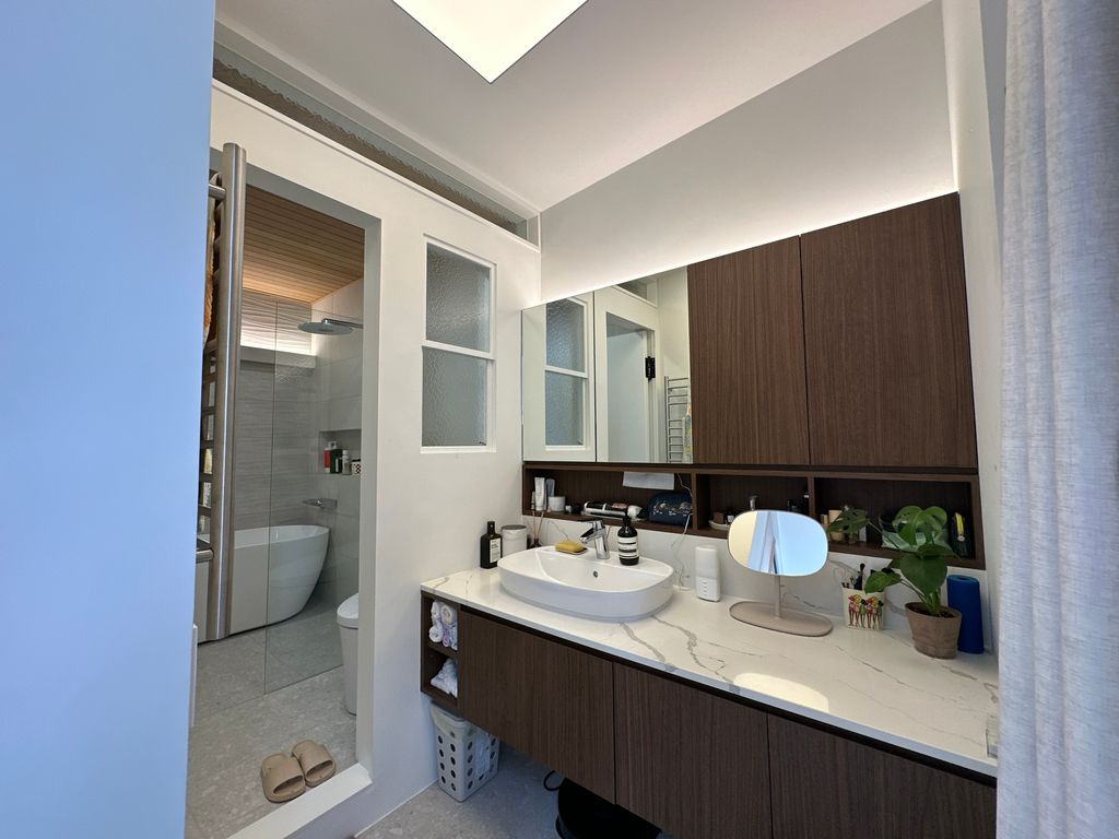 20240526_063327901_iOS