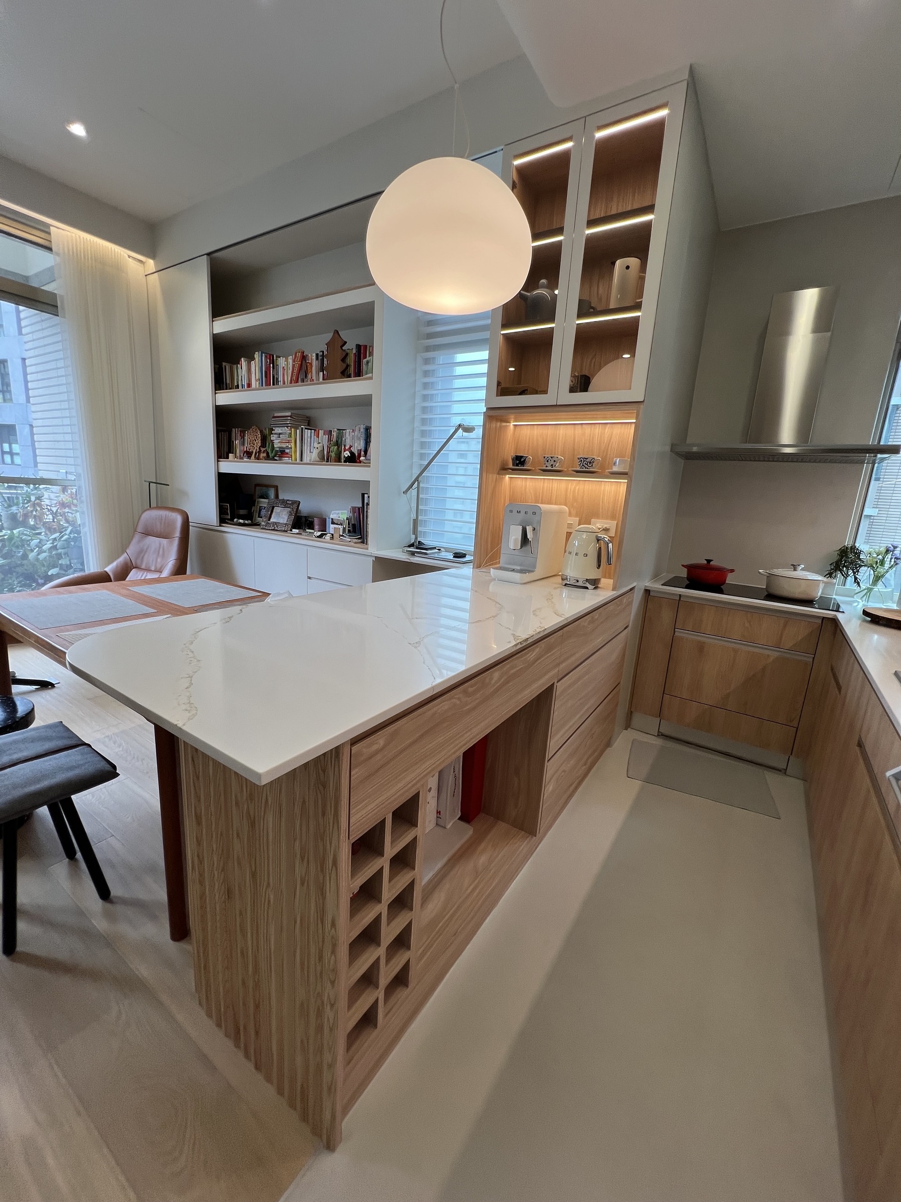 4AAB149A-45F7-43B4-B056-6F76D9BEF624