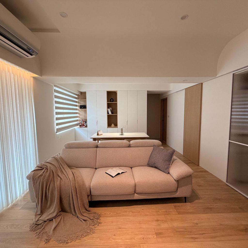 客廳(有家具)4_square