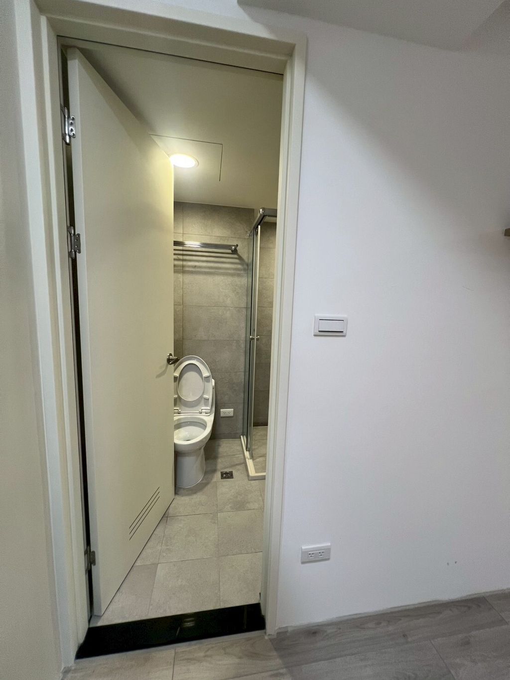 LINE_ALBUM_奇岩完工照_260204_29