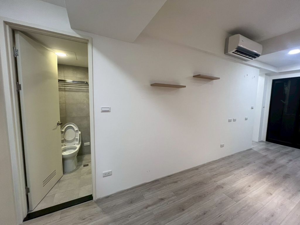 LINE_ALBUM_奇岩完工照_260204_28