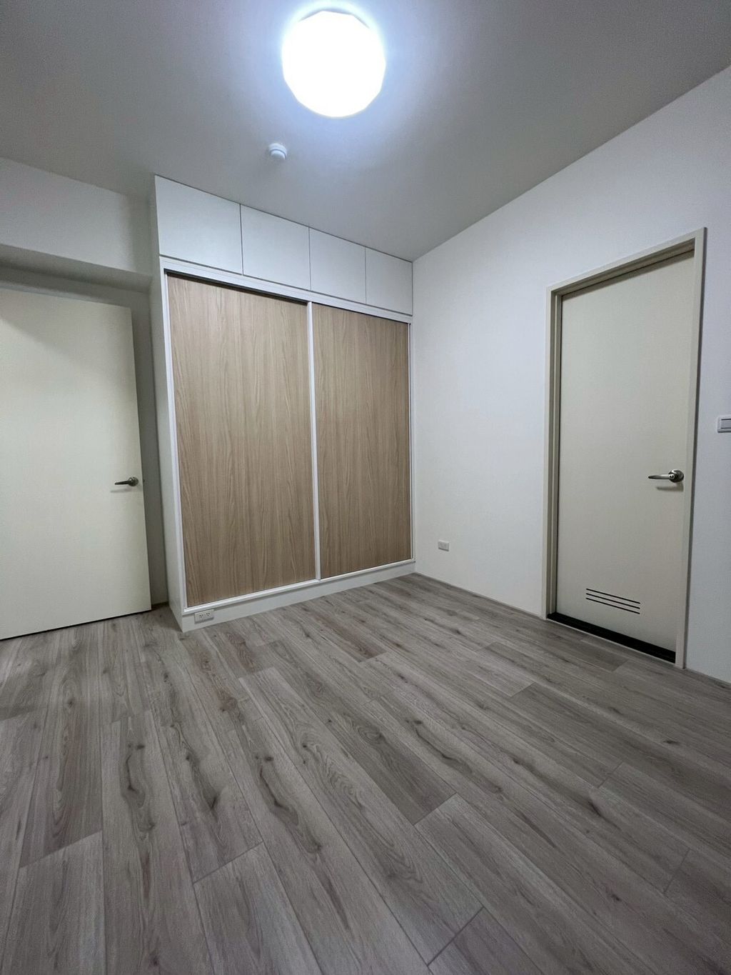 LINE_ALBUM_奇岩完工照_260204_13