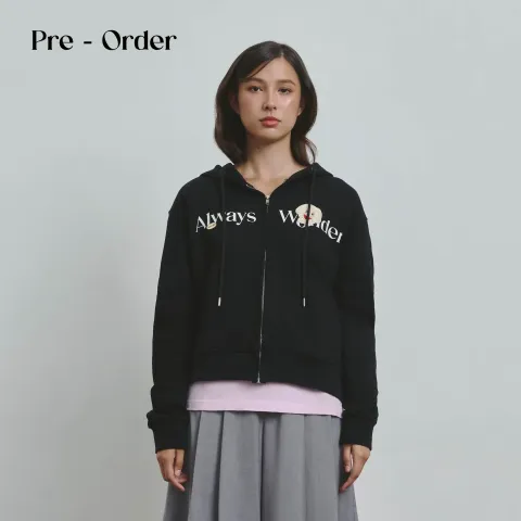 Hoodie-01_0d4fe873-365f-4186-af76-c0f5c227fcca