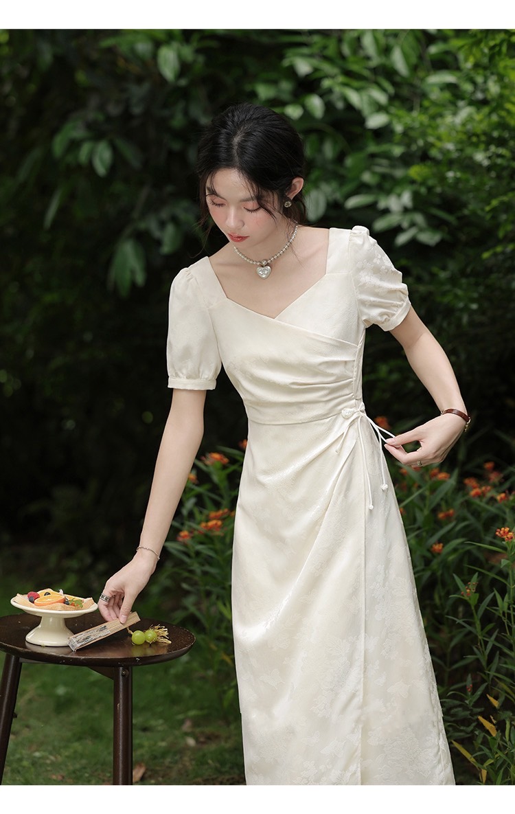 A1B99BAE-13A9-417C-B68F-541BFA3E9276