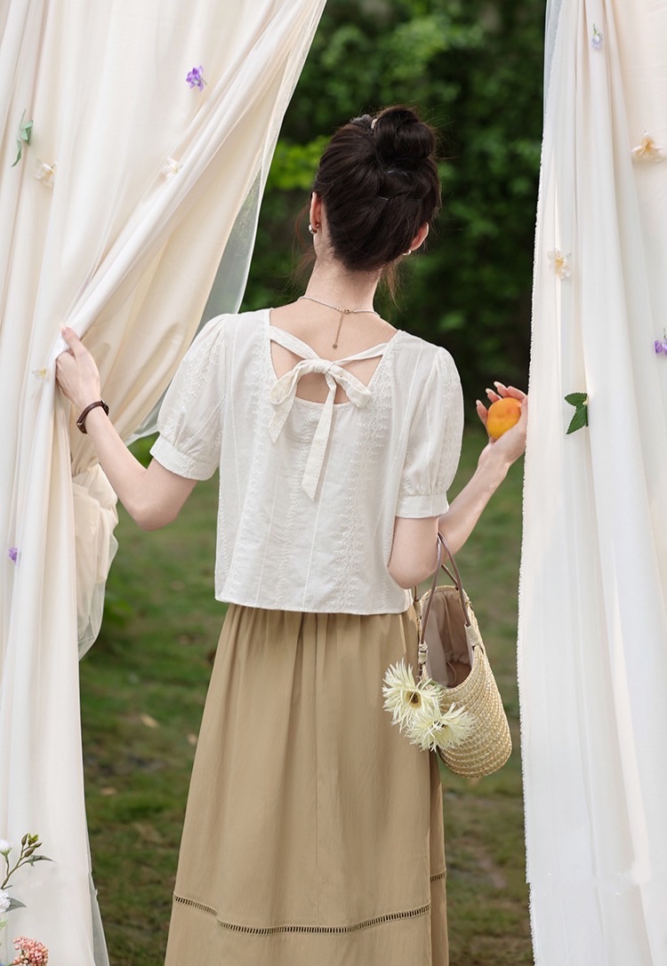 D21D6CC7-E886-4E1B-A9E1-C5AB6E151D80