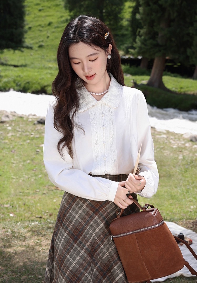 DCD4EE11-CE81-4734-8B2B-DB0E9EB78C66