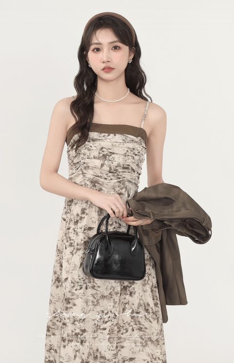 3711A012-E293-4DED-9919-D373F8CC21A4