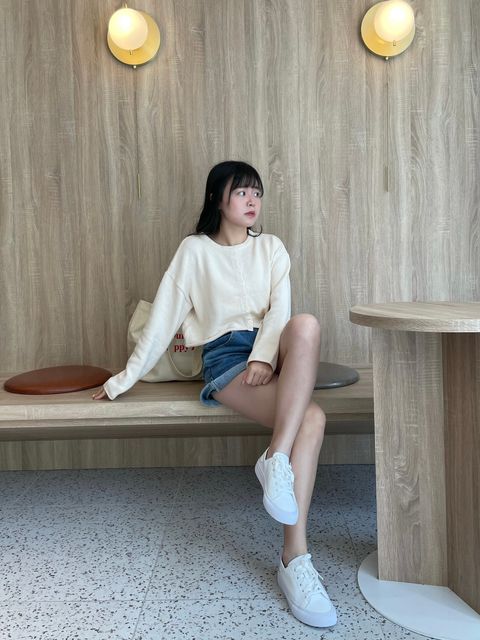 DEB4CBBE-B12D-416A-B370-C8171435D24A