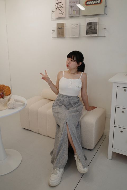 C2E7055E-4181-45D2-828A-C91D0EA7150A