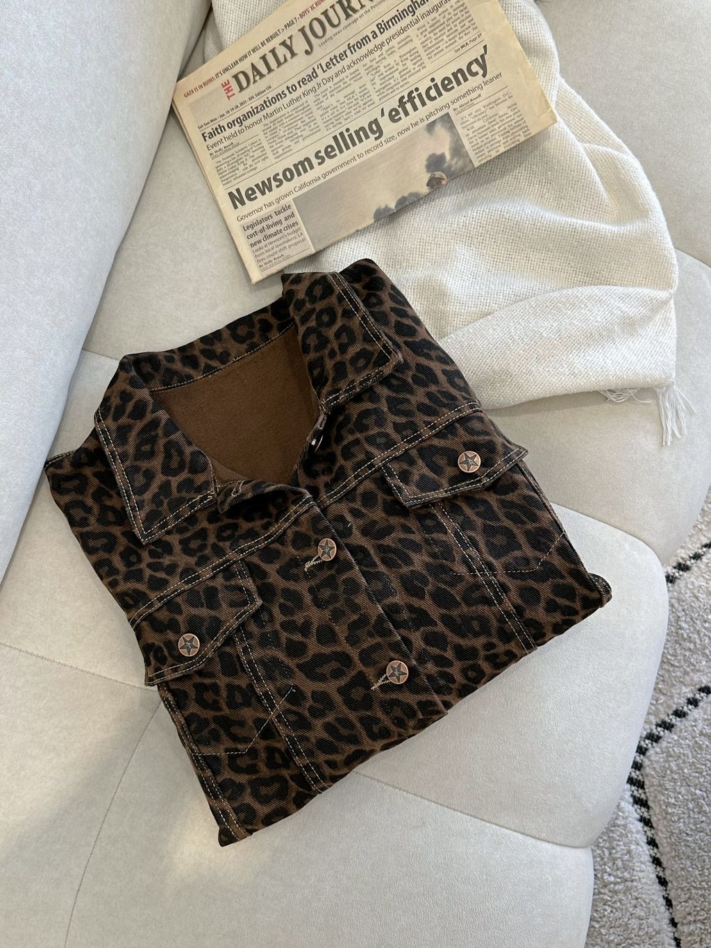 309CD4F0-5EFD-4028-A952-3EC6644A521E