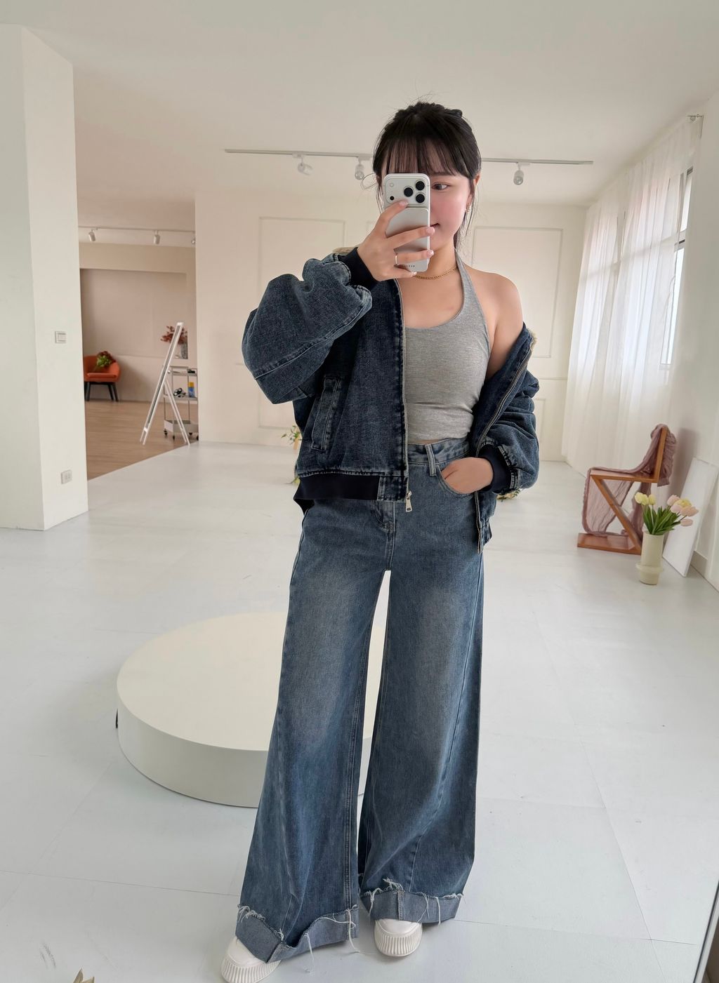 C2302757-5AAB-4F27-AE3E-A03C6DF9806D