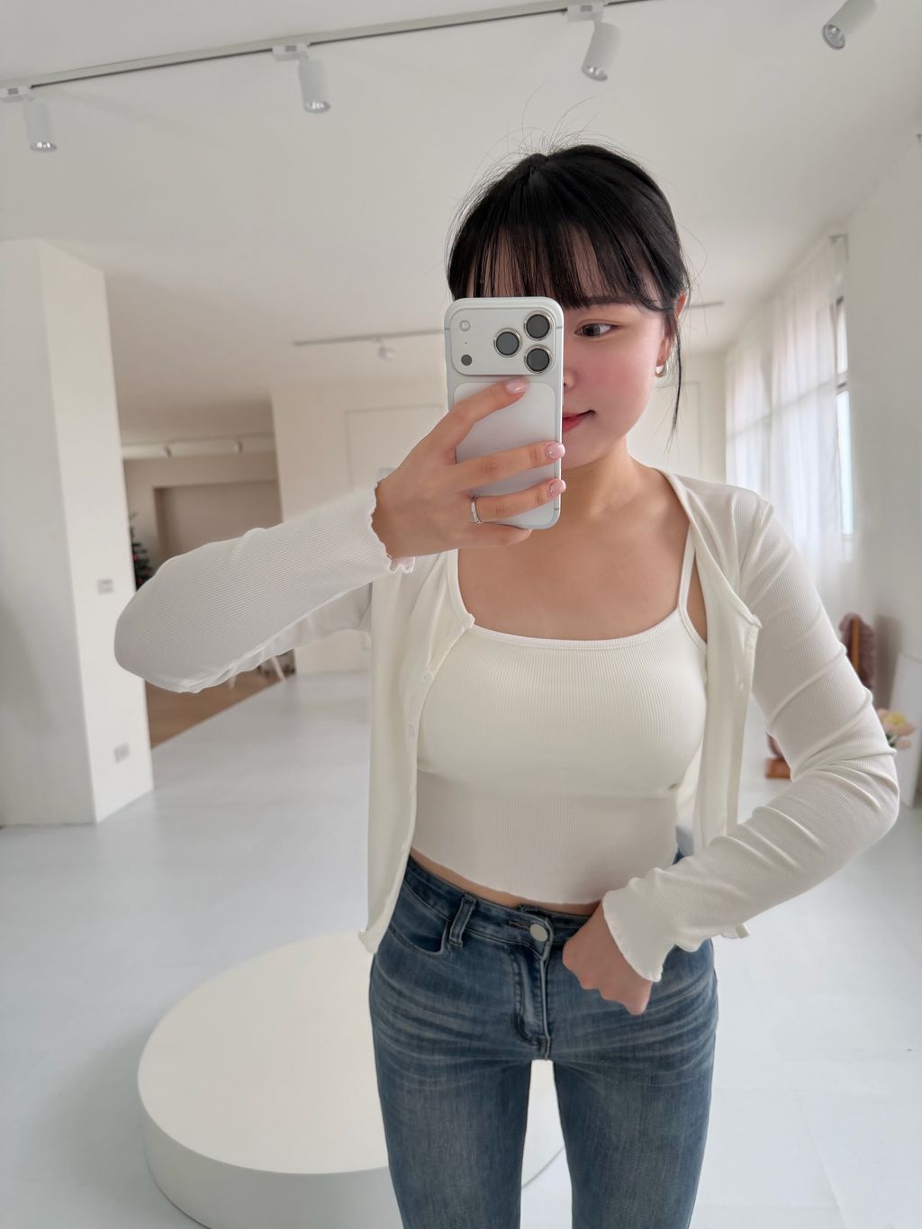 D526B858-6727-4EE8-90EE-80FD5437C433