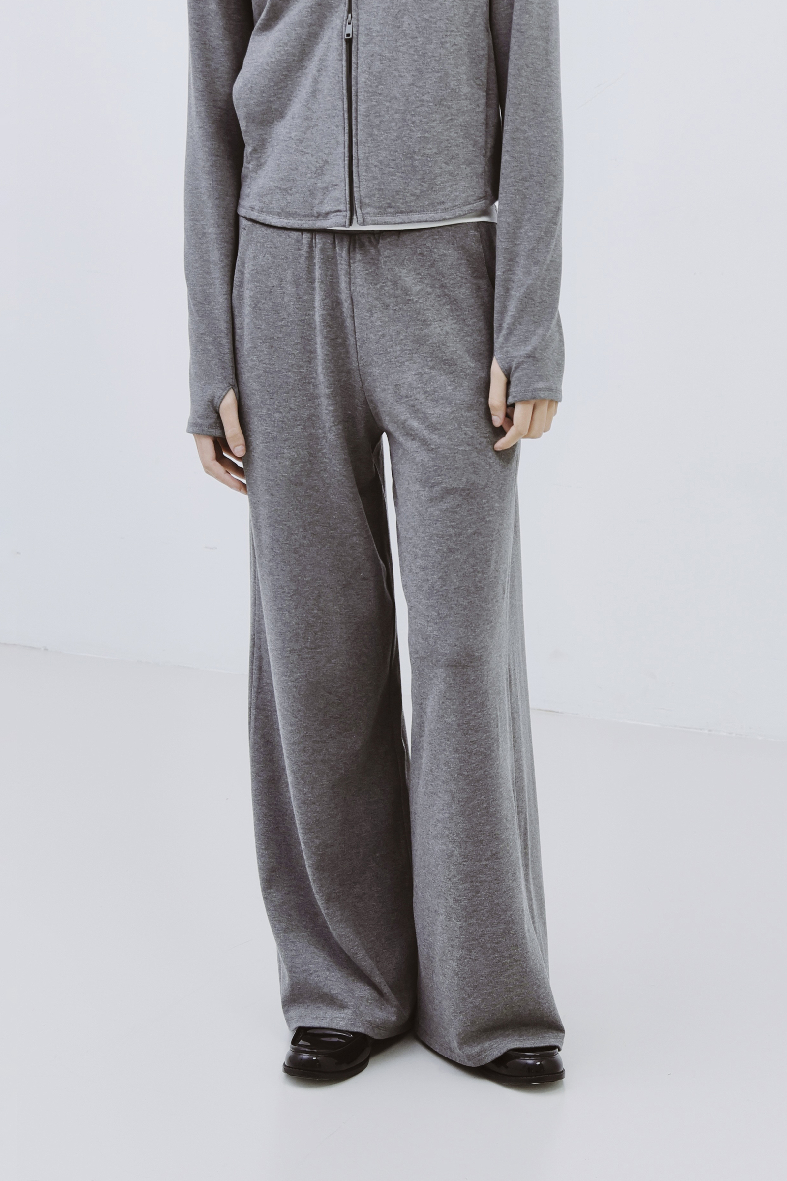 37FA3DE4-BF95-4C64-BA76-5D2B8AD2C1CD