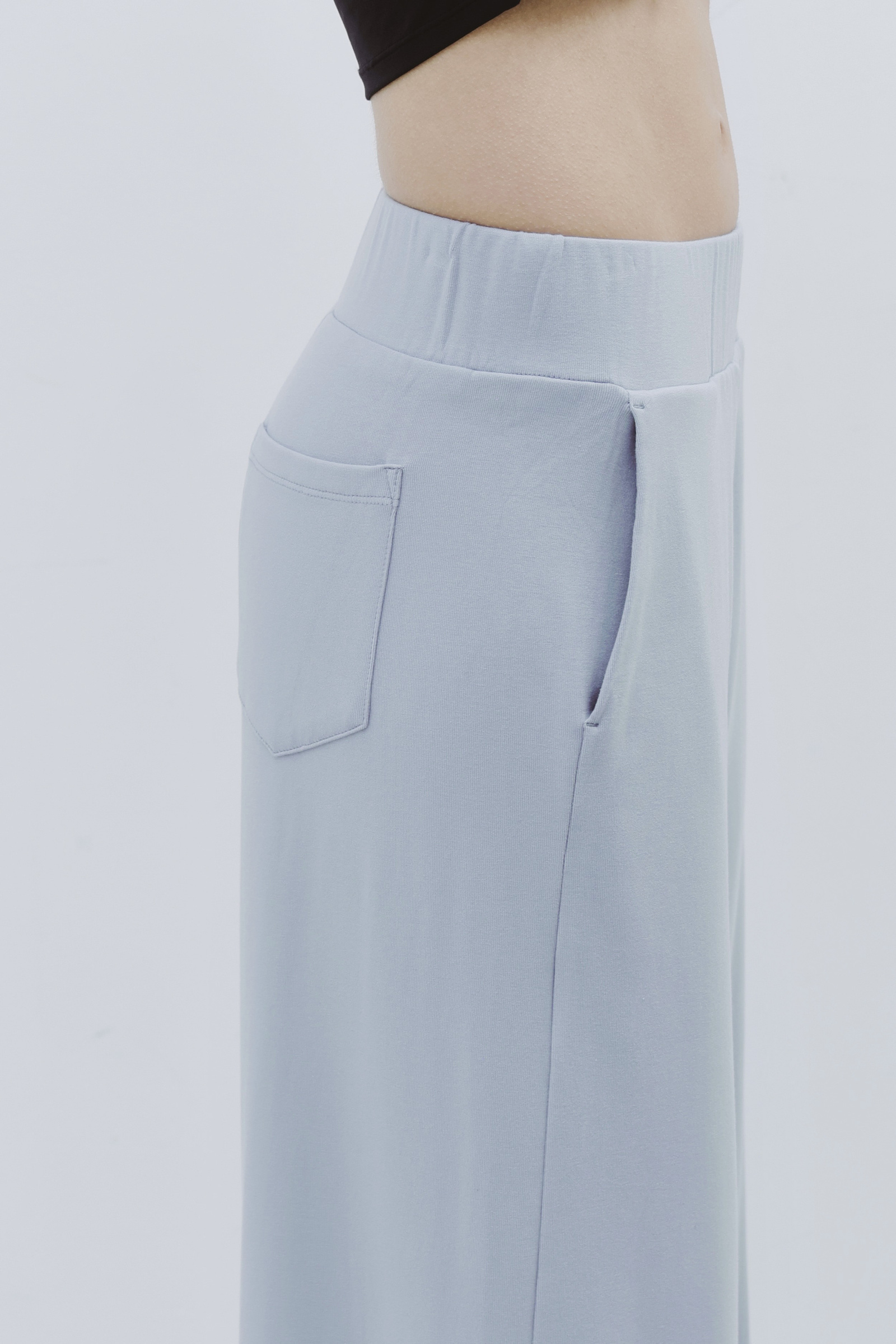 C09C03FA-1AD2-4F78-8722-E90692E5900A