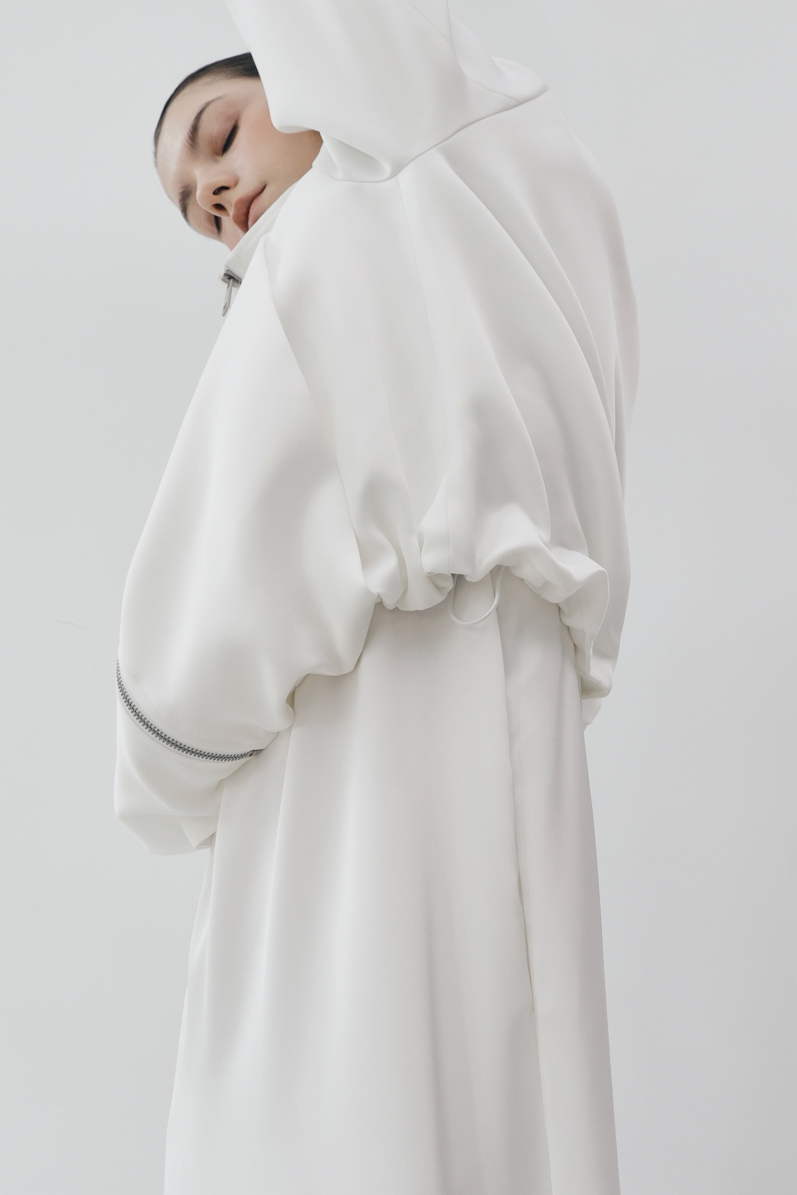 4C2909DA-07F3-4E3C-B476-DD351D61F468