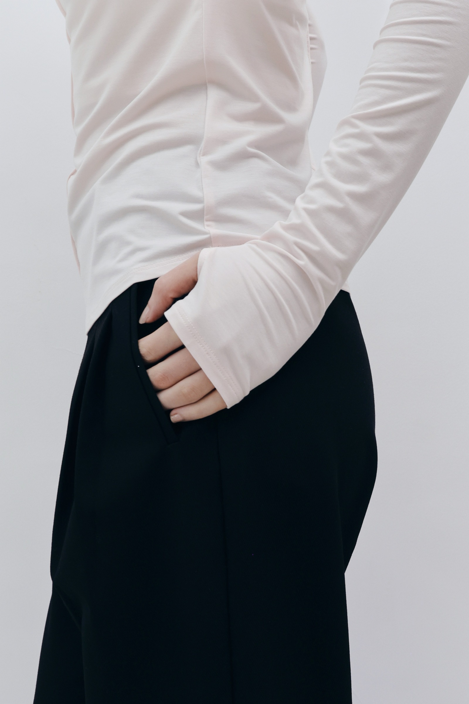 68536677-6814-4F34-ADF5-3C2974921ED2