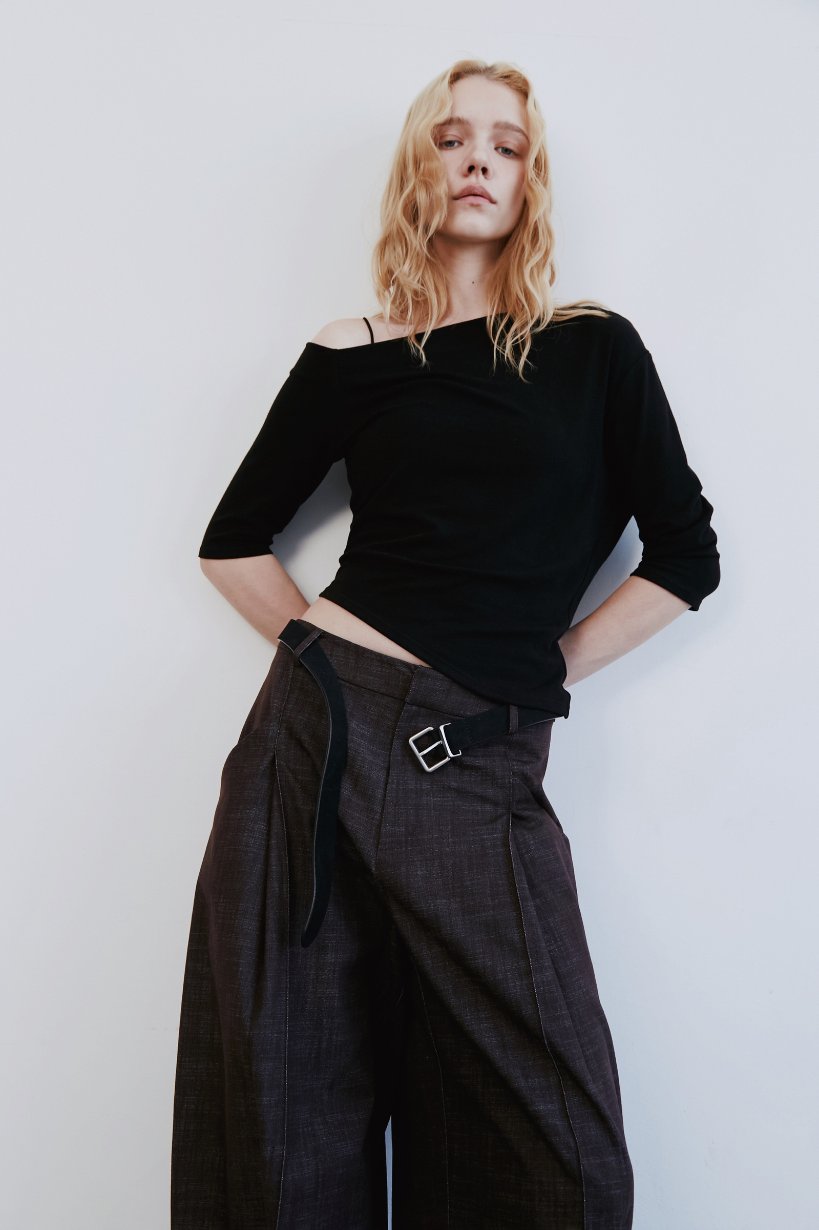 FF543D02-7D16-4C24-B8E5-3C29F5B1E17A